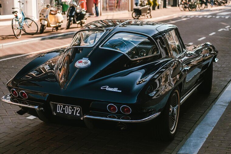 1963 Chevrolet Corvette C2 Sting Ray