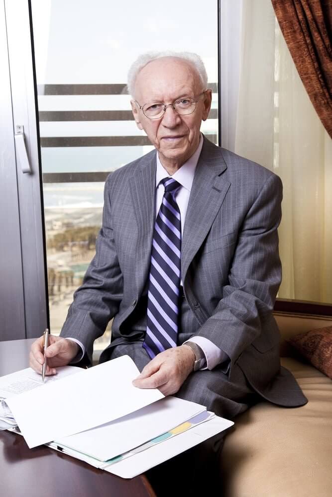 Benny Is Rewarded for His Kindness