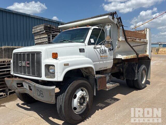 2002 GMC C7500 - $6,000