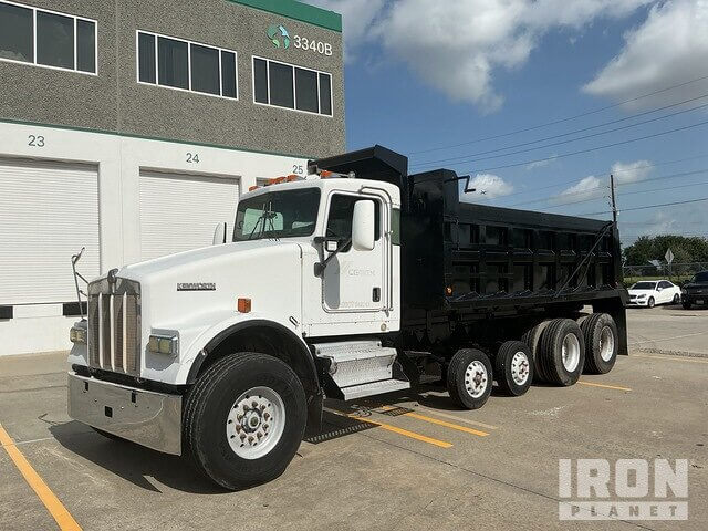 2005 Kenworth Quad - $59,000
