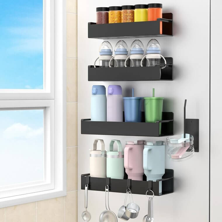 Magnetic Bottle Holder - Organize Your Kitchen Effortlessly - Now 21% Off!