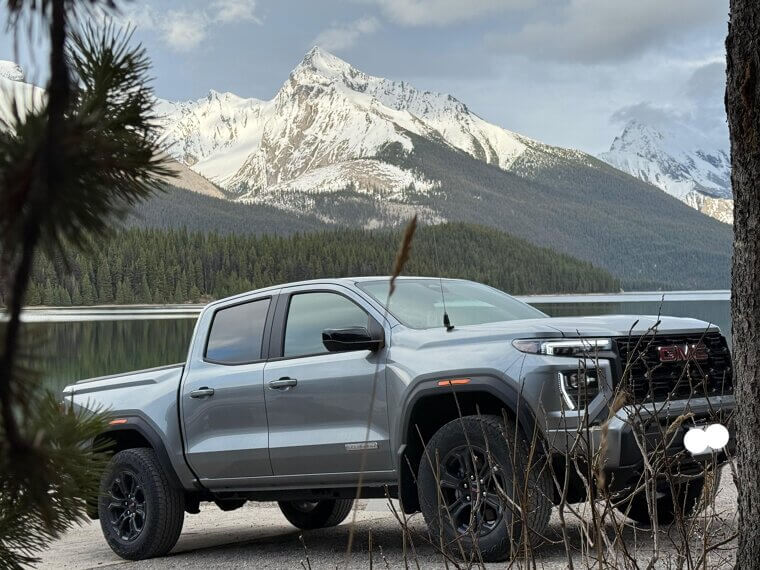 2025 GMC Canyon