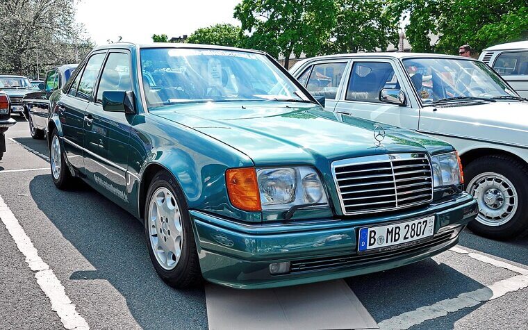 Mercedes-Benz E-Class (W124, 1984–1997)
