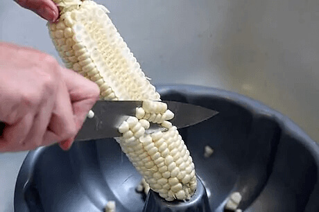 Use A Cob To De-Kernel Your Corn