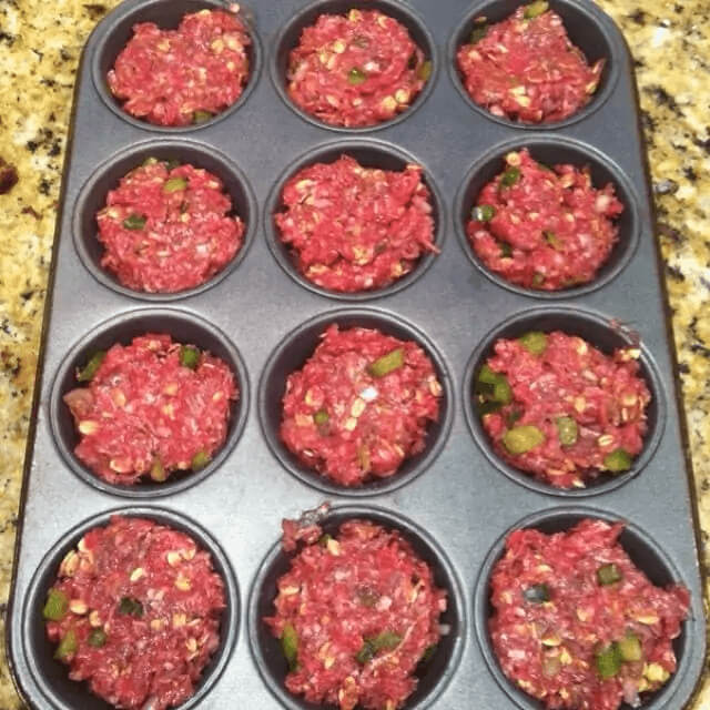 Make A Muffin Tin Meatloaf