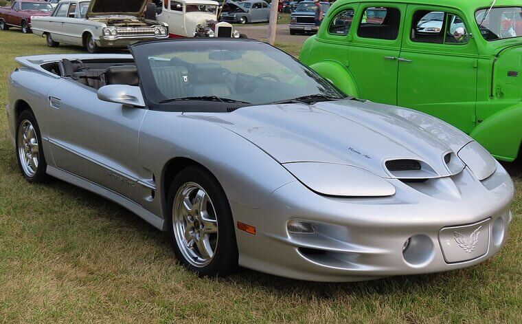 Pontiac Firebird Trans Am WS6 (1996-2002)