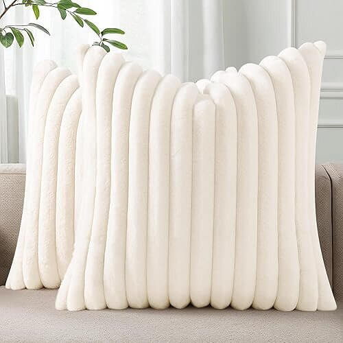 Luxurious Faux Fur Pillow Covers that Deliver Ultimate Comfort. 