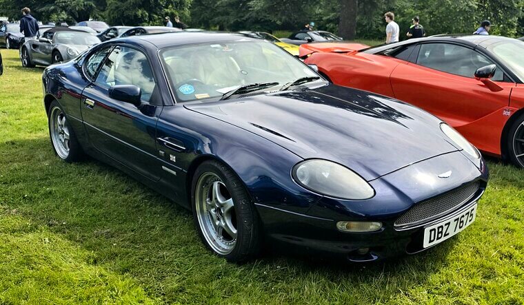 Aston Martin DB7