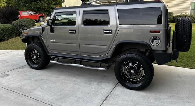 Hummer H2