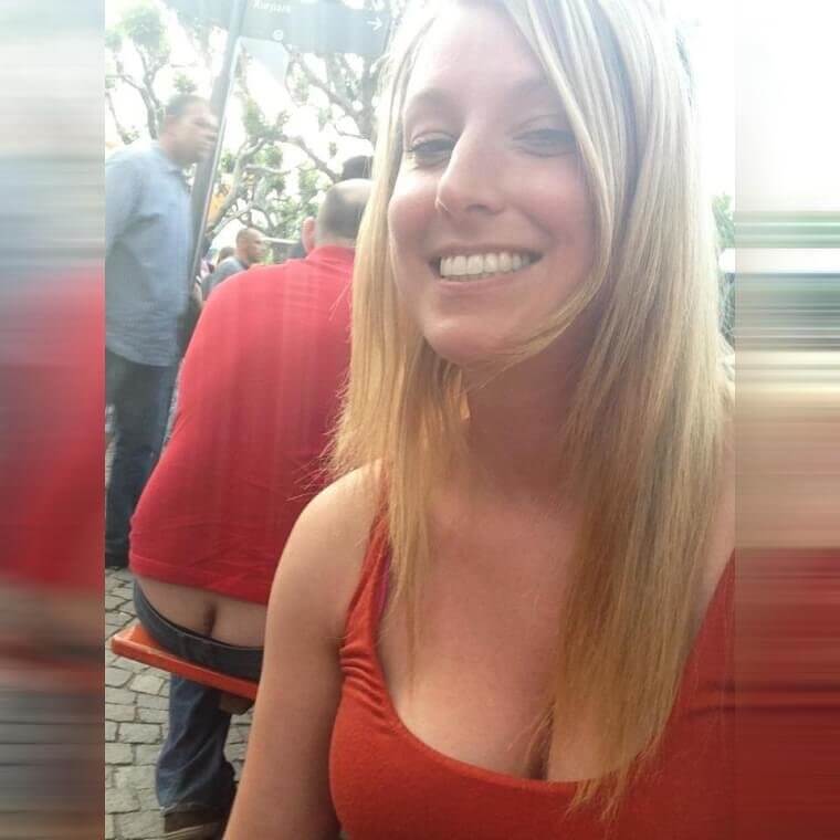 Unintentionally Photobomb