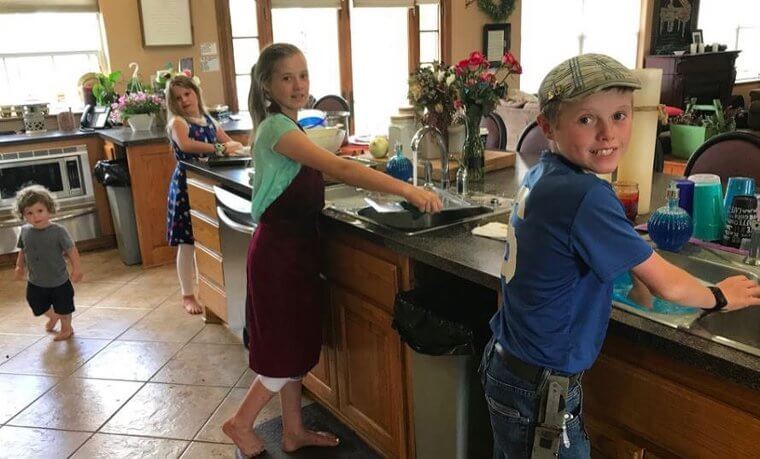 The Duggar Parents Reportedly Maintain Discipline With "the Rod"