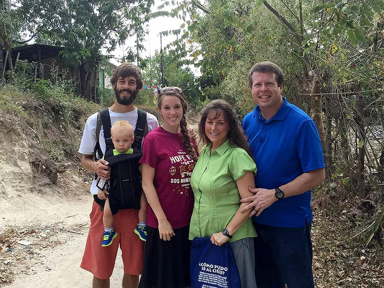 The Duggar Parents Monitor Their Adult Kids' Texts With Their Spouses