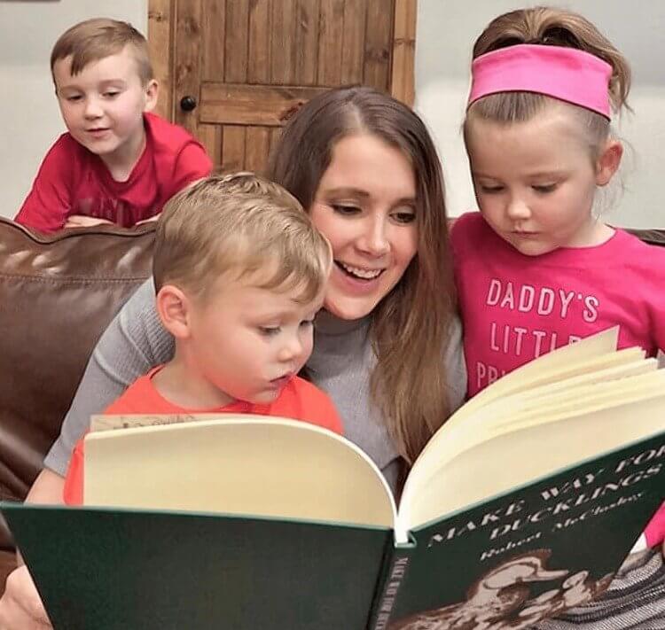 The Duggars Have a List of Banned Books