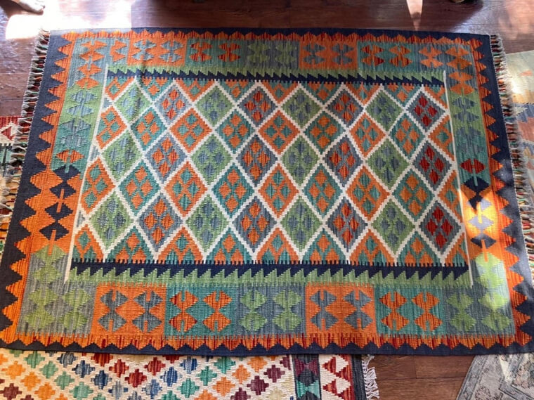 Slippery Rugs on the Move