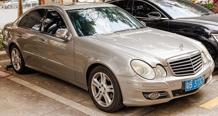 Mercedes-Benz E-Class (2003-2009)