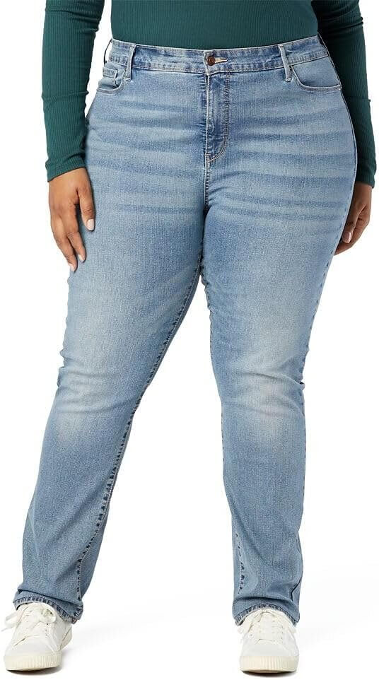Levi Strauss Curvy Jeans - Perfect Fit & Style - 51% Off!