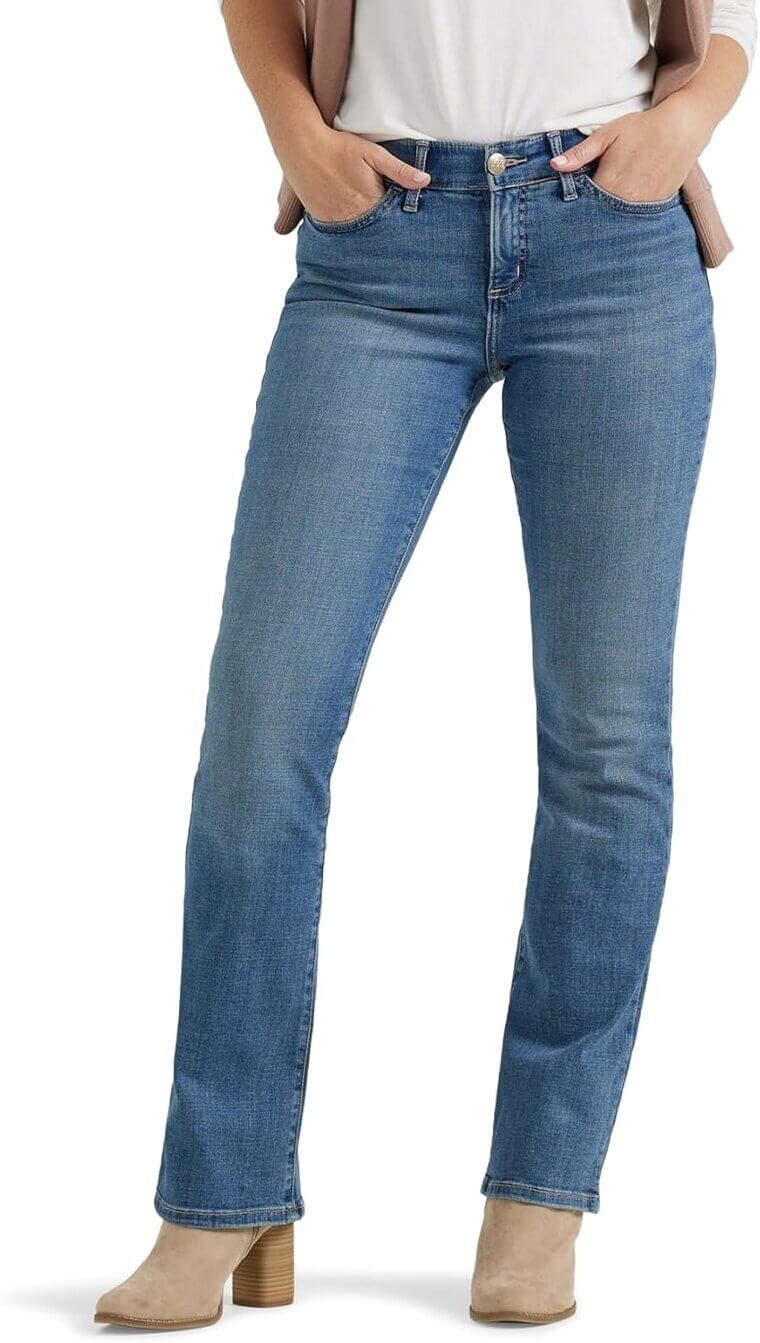 Lee Ultra Lux Bootcut Jeans - Ultimate Comfort and Flexibility - Don’t Miss the 36% Discount!