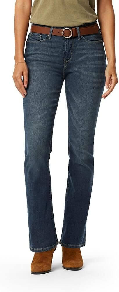 Levi Strauss Bootcut Jeans - Perfect Fit and Comfort