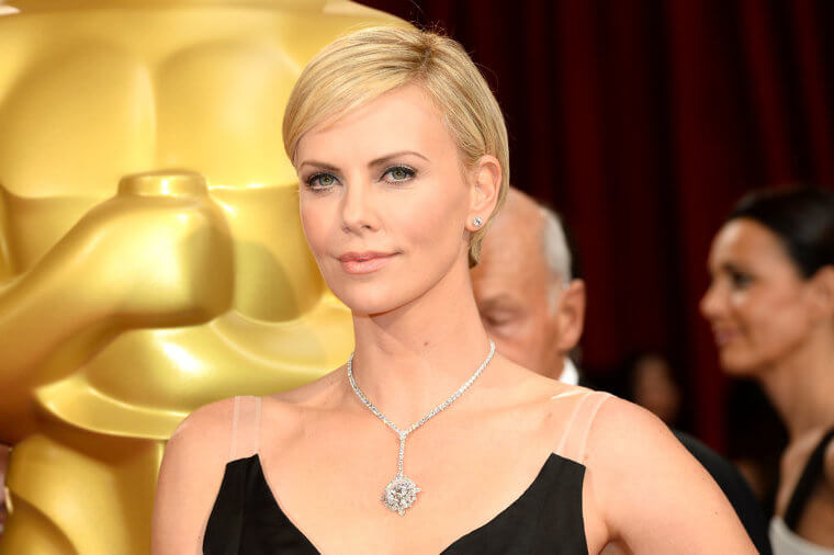 Las joyas de Charlize Theron, valoradas en 15 millones de dólares