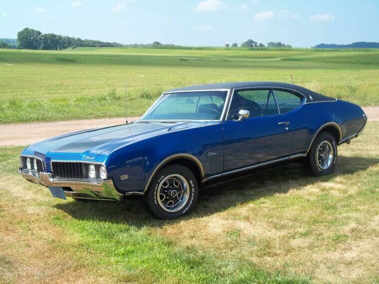 Oldsmobile Cutlass