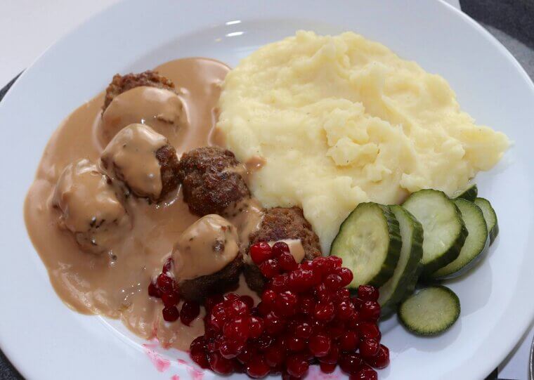 Buffet-Style Mashed Potatoes