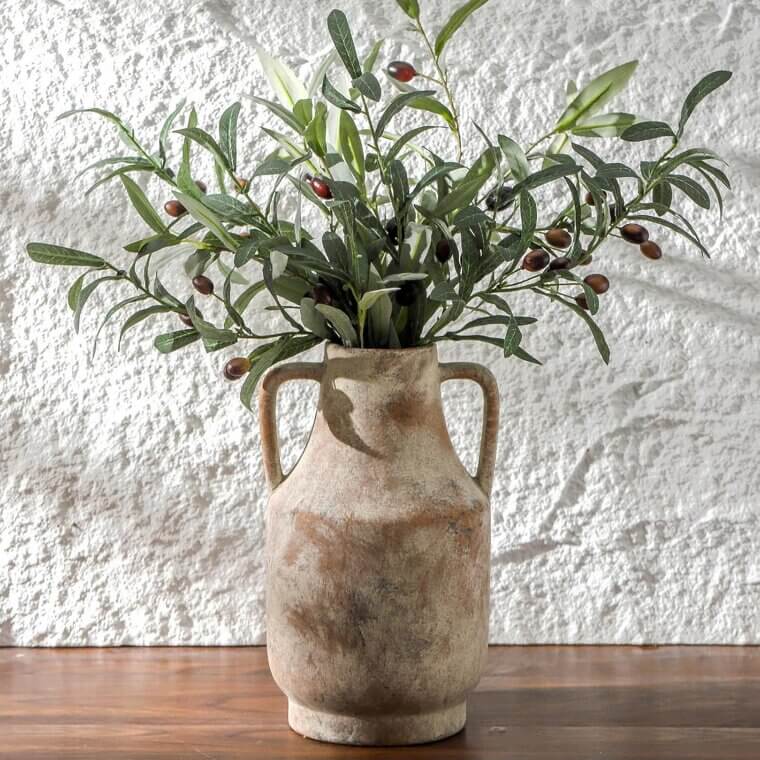 Mitt&Ditt Ceramic Vase - Perfect for Rustic Home Decor 