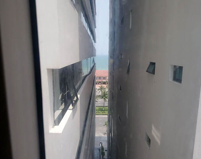 They Should Have Asked For Photos Of The View