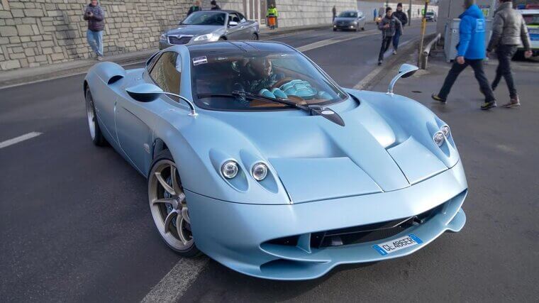 Pagani Huayra Codalunga