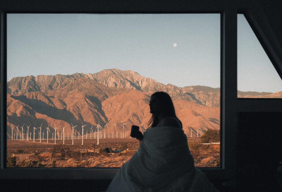 The Art of Slowing Down: How Embracing a Slower Life Can Boost Your Health and Happiness