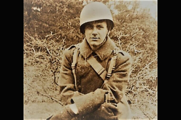 Charles Durning: The Survivor of Omaha Beach and the "Tootsie" Star