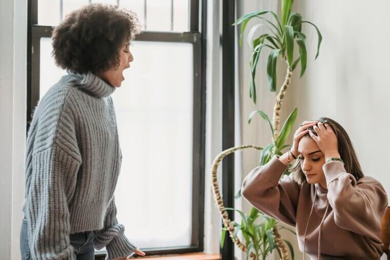 Engaging in venting sessions or complaining early on