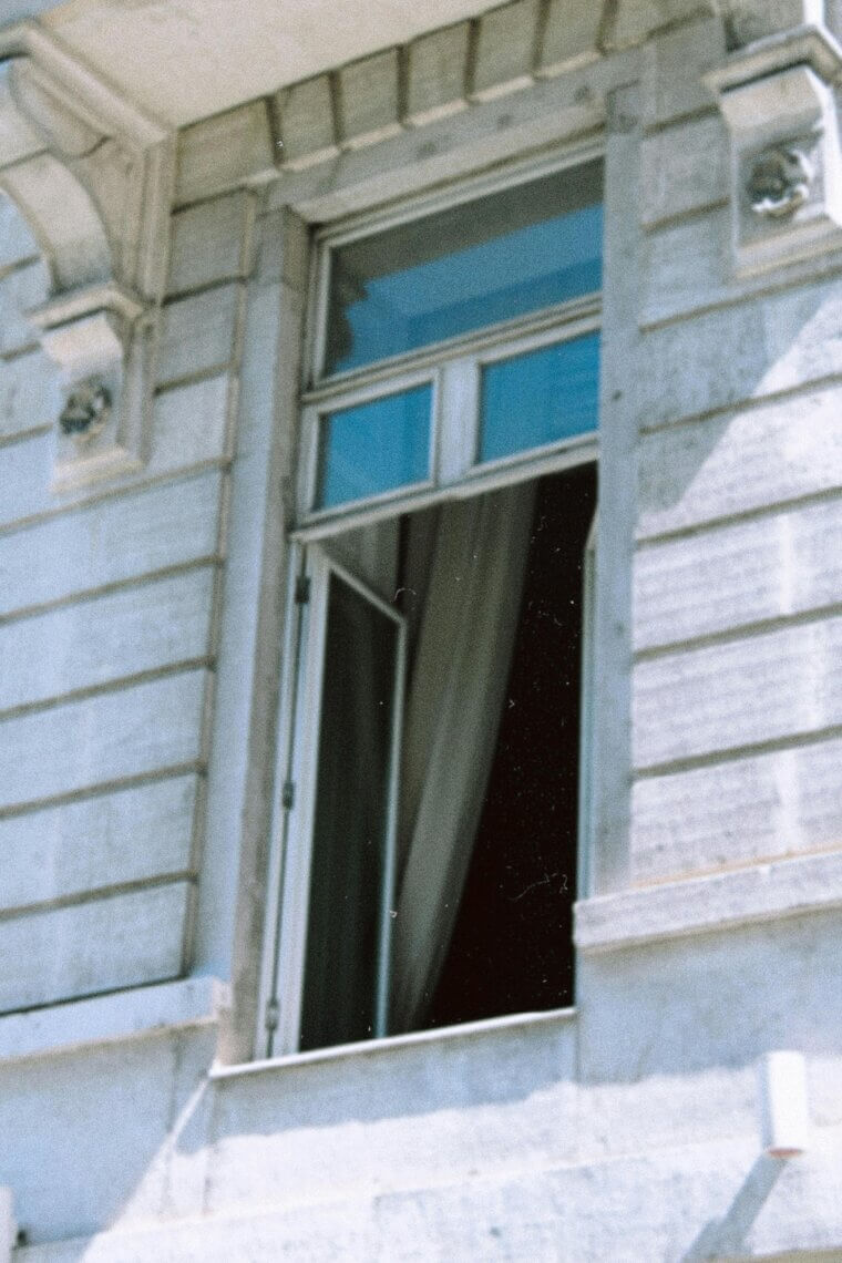 Failing to open a window for fresh air