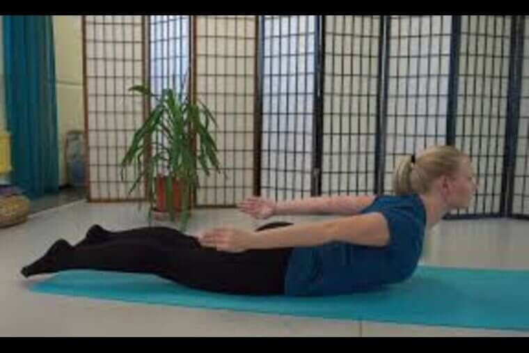 Stretching cold muscles with intense, static movements