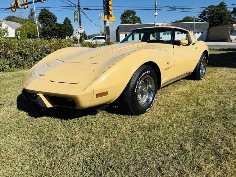 1977 Chevrolet Corvette Stingray - $8,995.00
