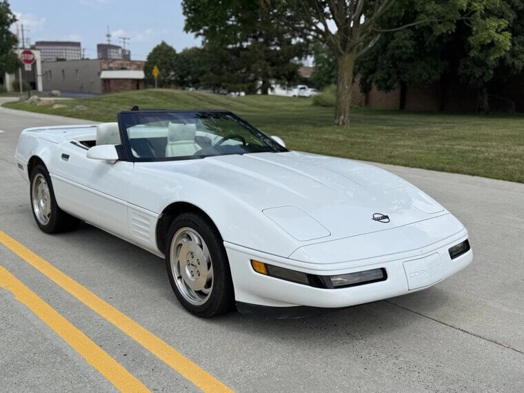 1993 Chevrolet Corvette - $18,950.00