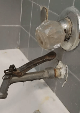 Lustige Dinge, die Klempner beim Reparieren von Toiletten gefunden haben