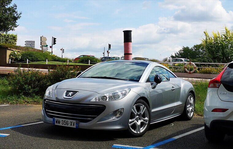 Peugeot RCZ (2009–2015)