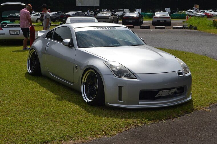 Nissan 350Z (2002–2009)