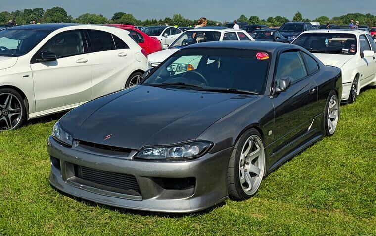 Nissan Silvia S15 (1999–2002)