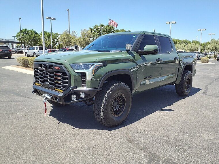 Toyota Tundra Hybrid (i-FORCE MAX)