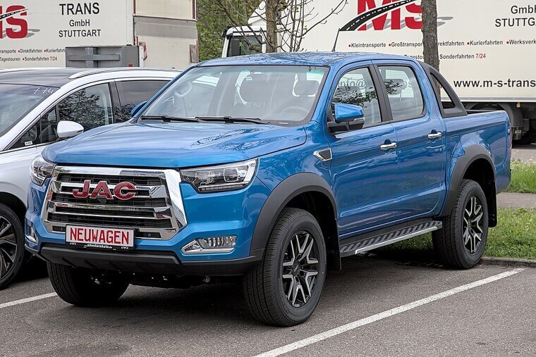 JAC T8