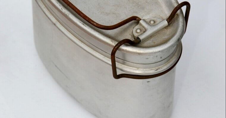 Metal Lunchboxes That Heated Up in the Sun