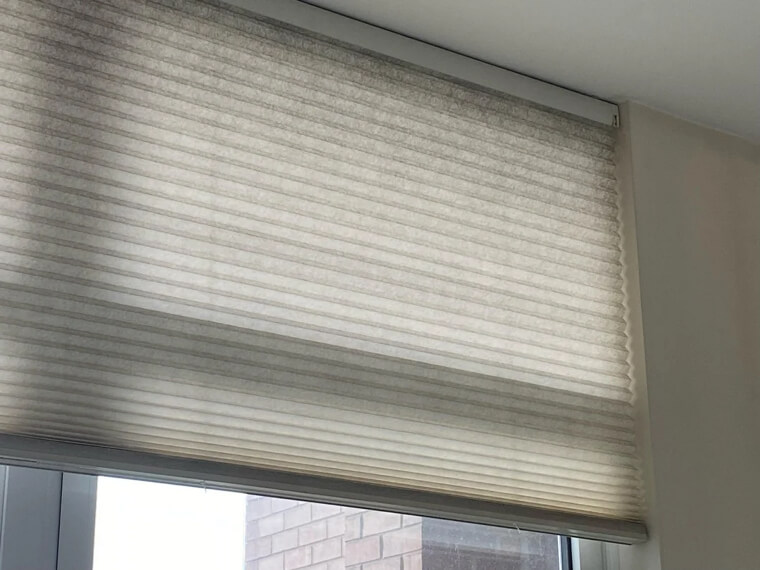 Window Blinds With Dangling Cords