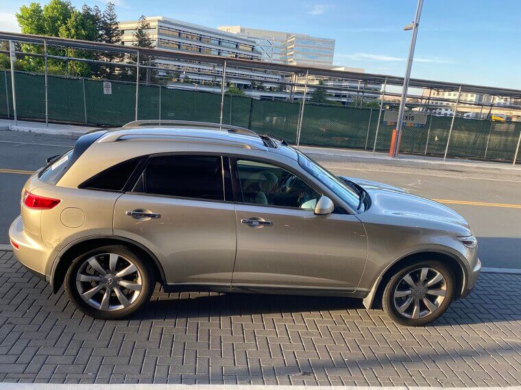 ​Infiniti FX35 (2003–2008)
