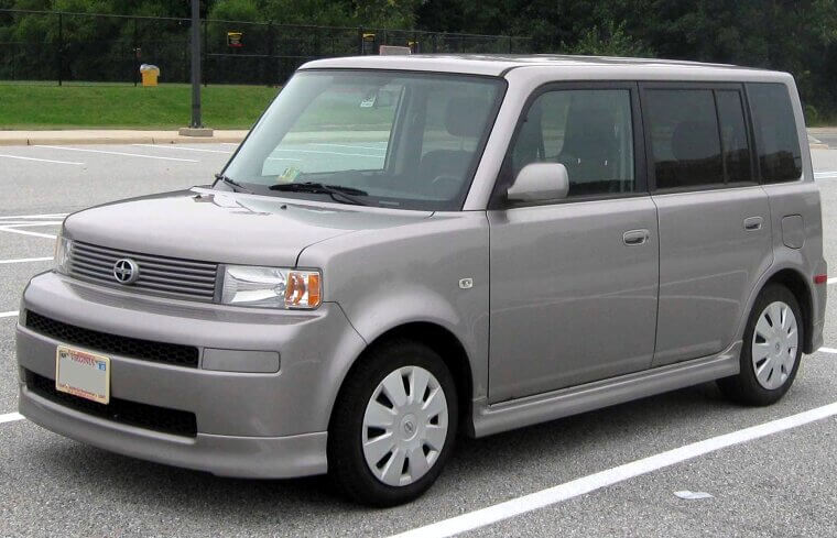 Scion XB ( 2003–2006)