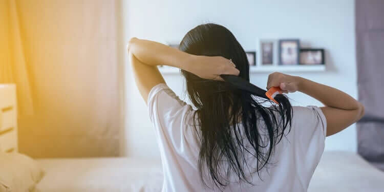 You Wash Your Hair Right Before Bedtime