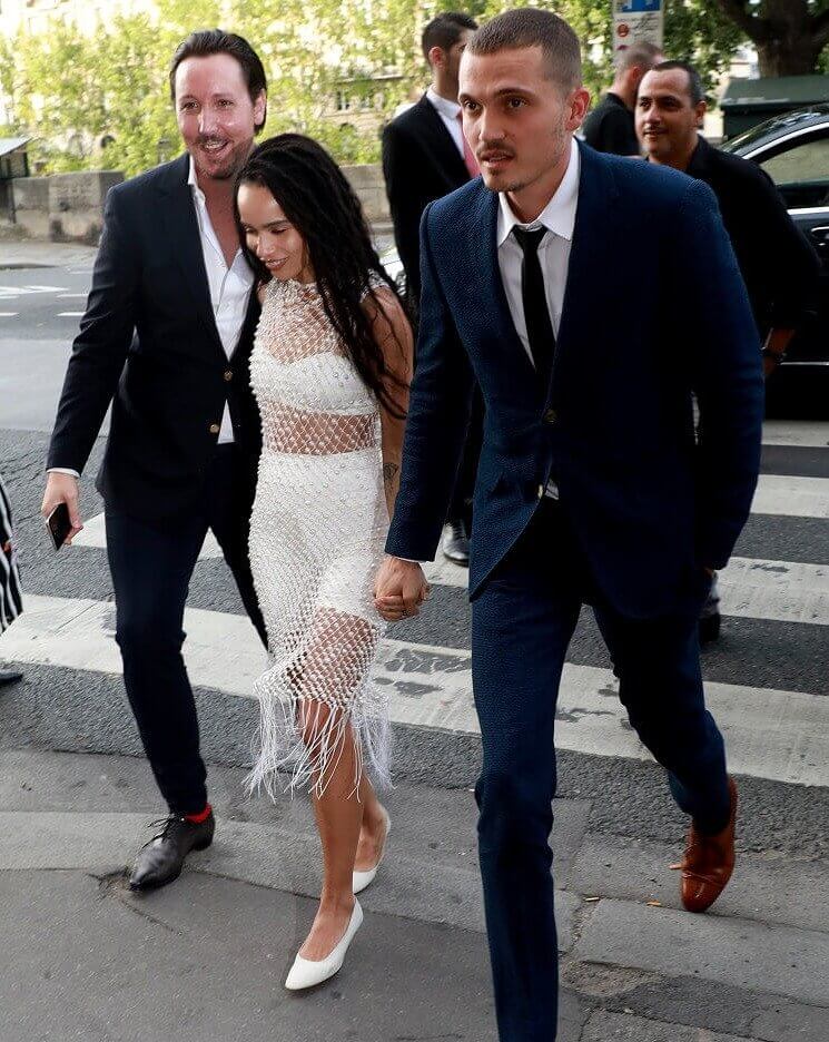 Zoe Kravitz s'habille en perles