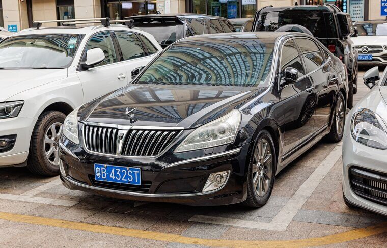 Hyundai Equus