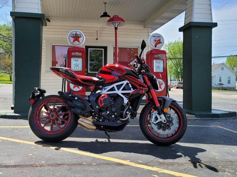 MV Agusta Brutale 800