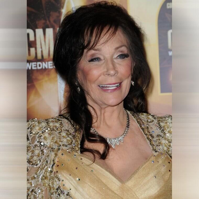 Loretta Lynn: The "Coal Miner’s Daughter" and the High Price of a Mother’s Grief